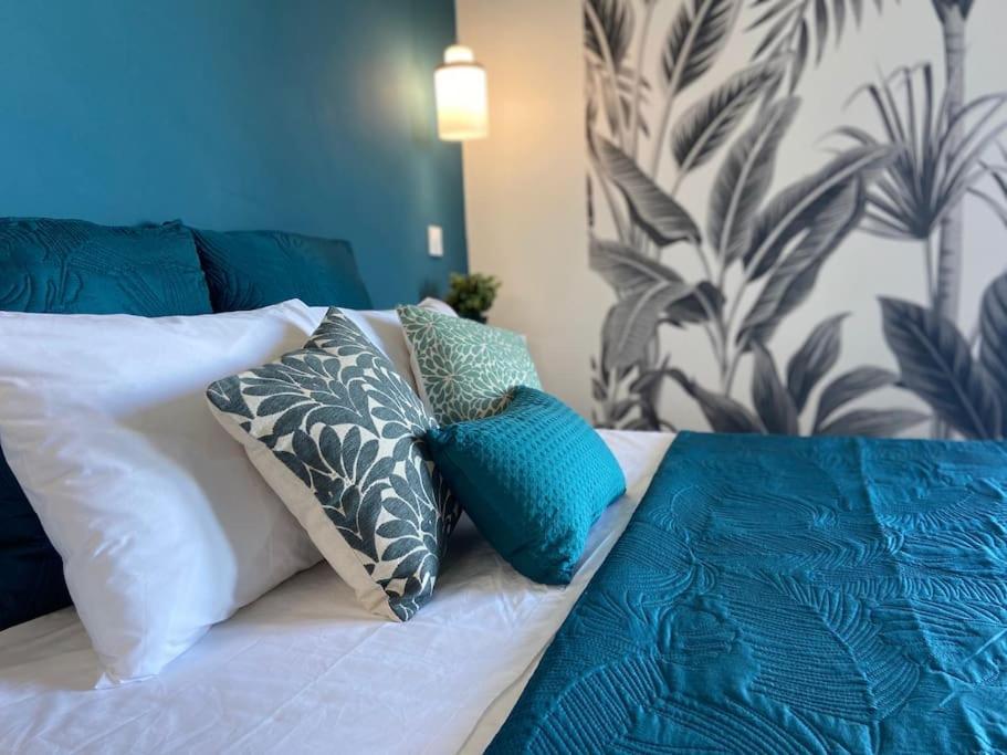 Cocoon Love Avec Piscine Privative Saint-Louis Exteriör bild